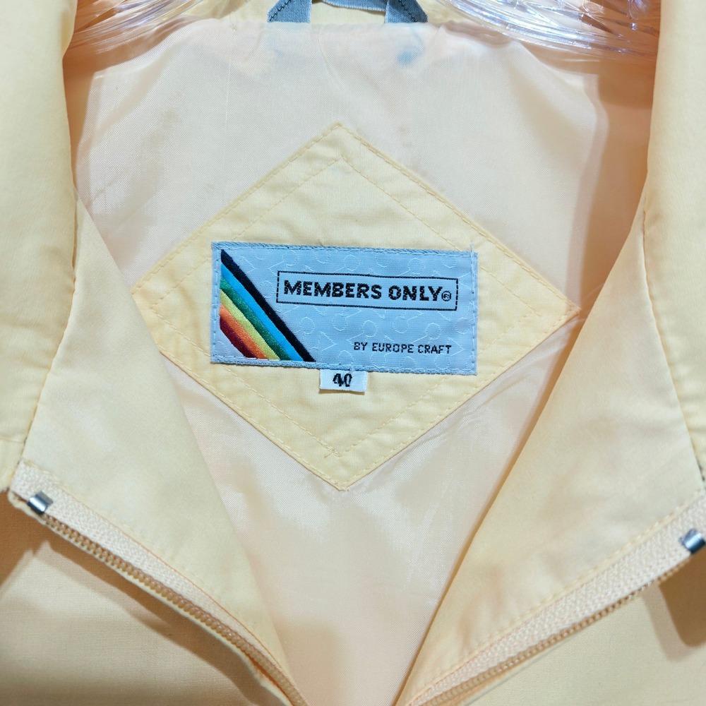 Vintage Members Only Medium Racer Jacket Yellow 80s Windbreaker  #1119 - Picture 5 of 10